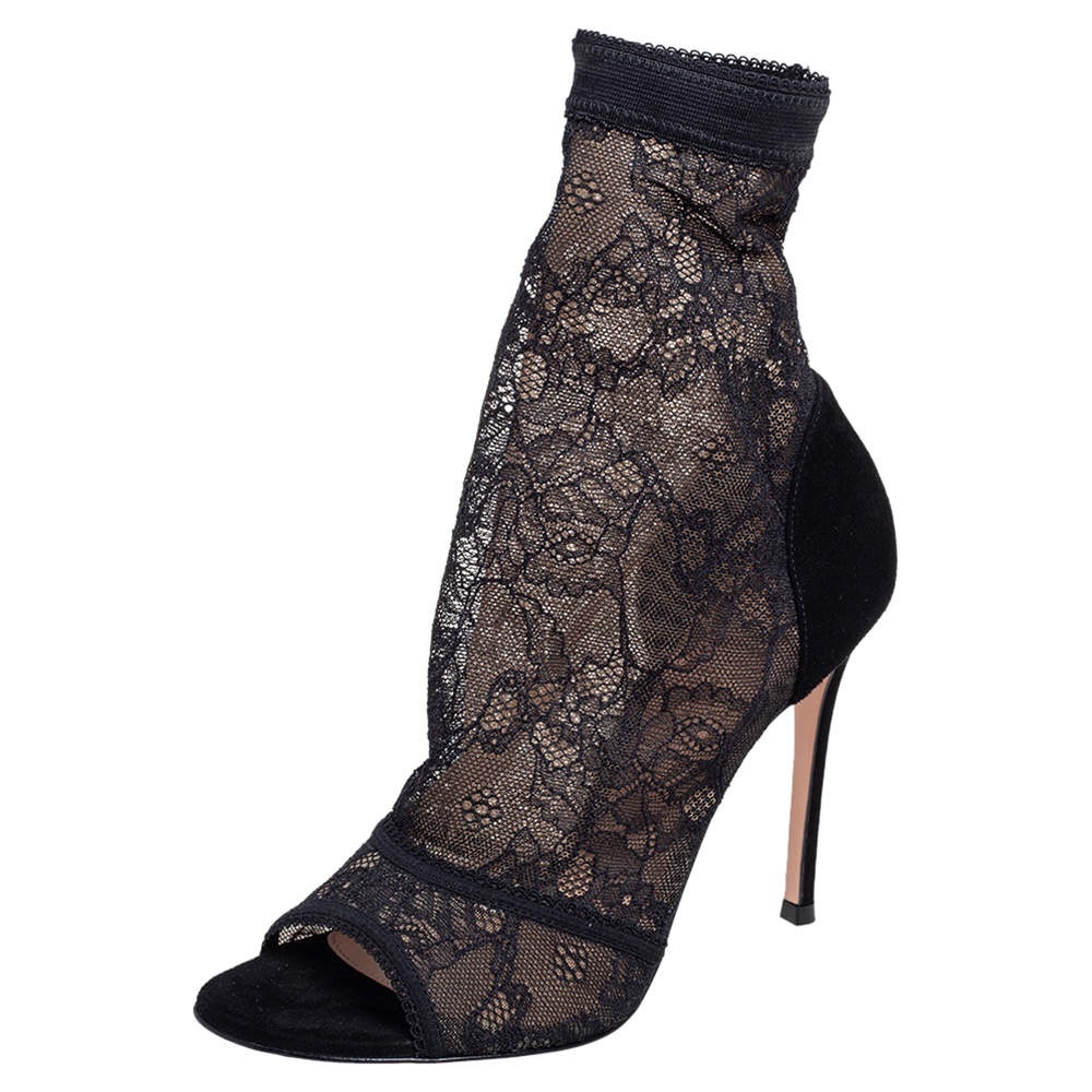 Gianvito Rossi Black Lace and Suede Missy Peep Toe Ankle Heels Size Size 38.5